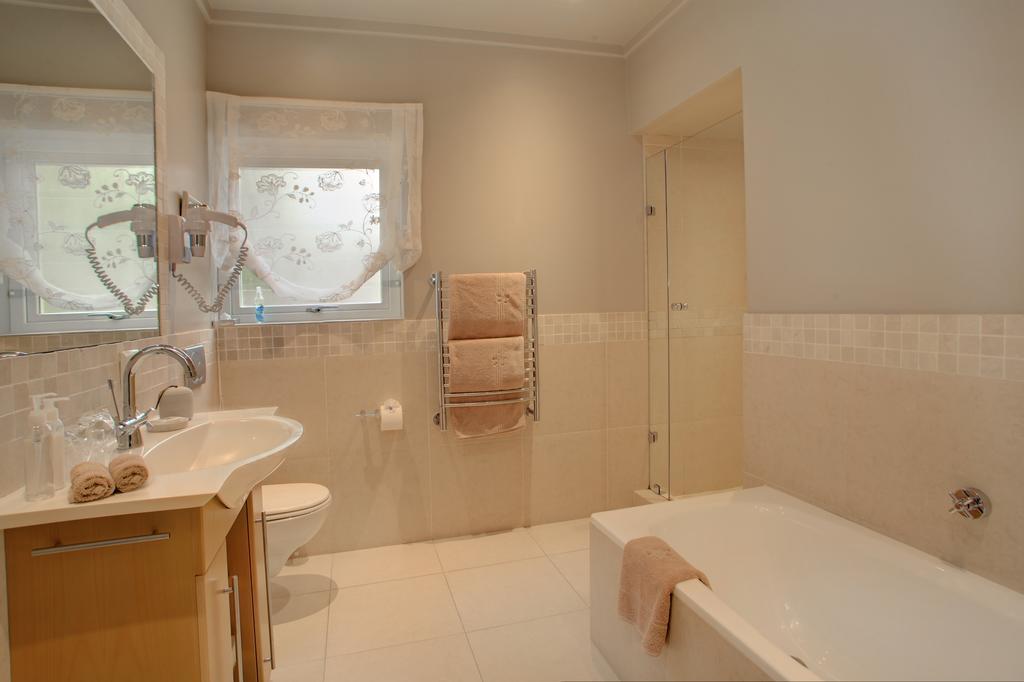 Starfish Guest Lodge Plettenberg Bay Exteriör bild